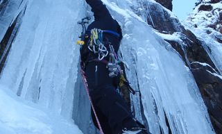 Ra Skills Winter Climbing Craig Meg